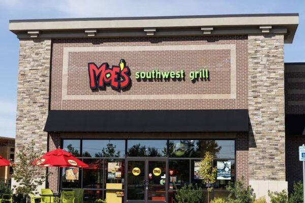 Moe's SouthWest Grill  www.paypant.com