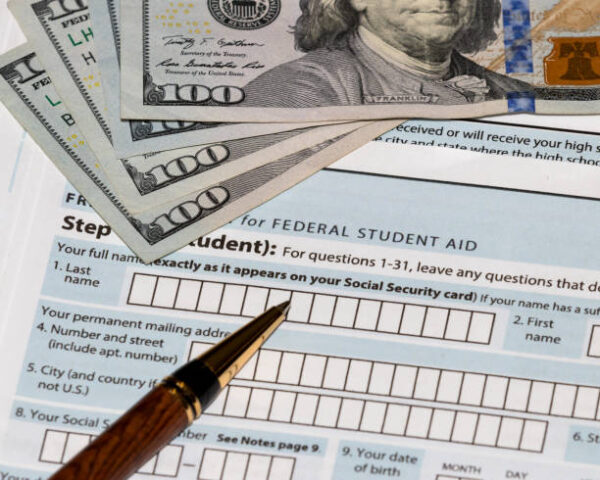 A free application for federal student aid form