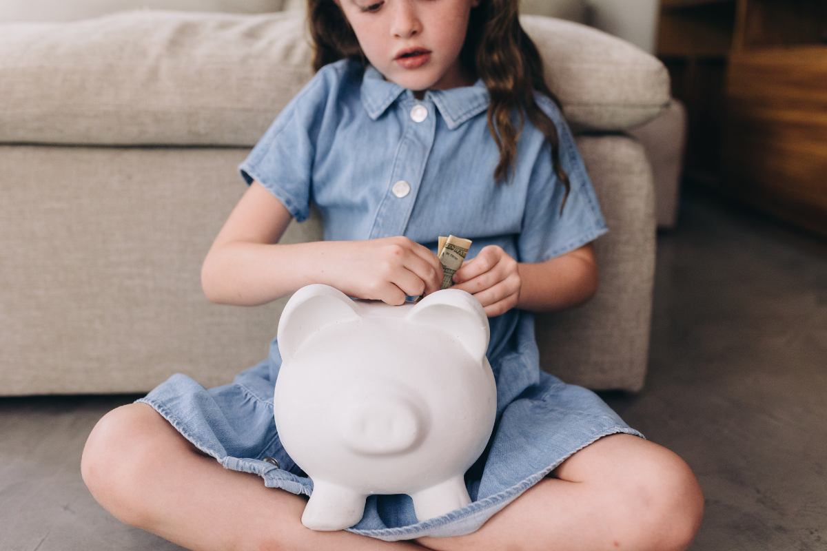 Easy Ways to Earn Extra Pocket Money As A Child www.paypant.com