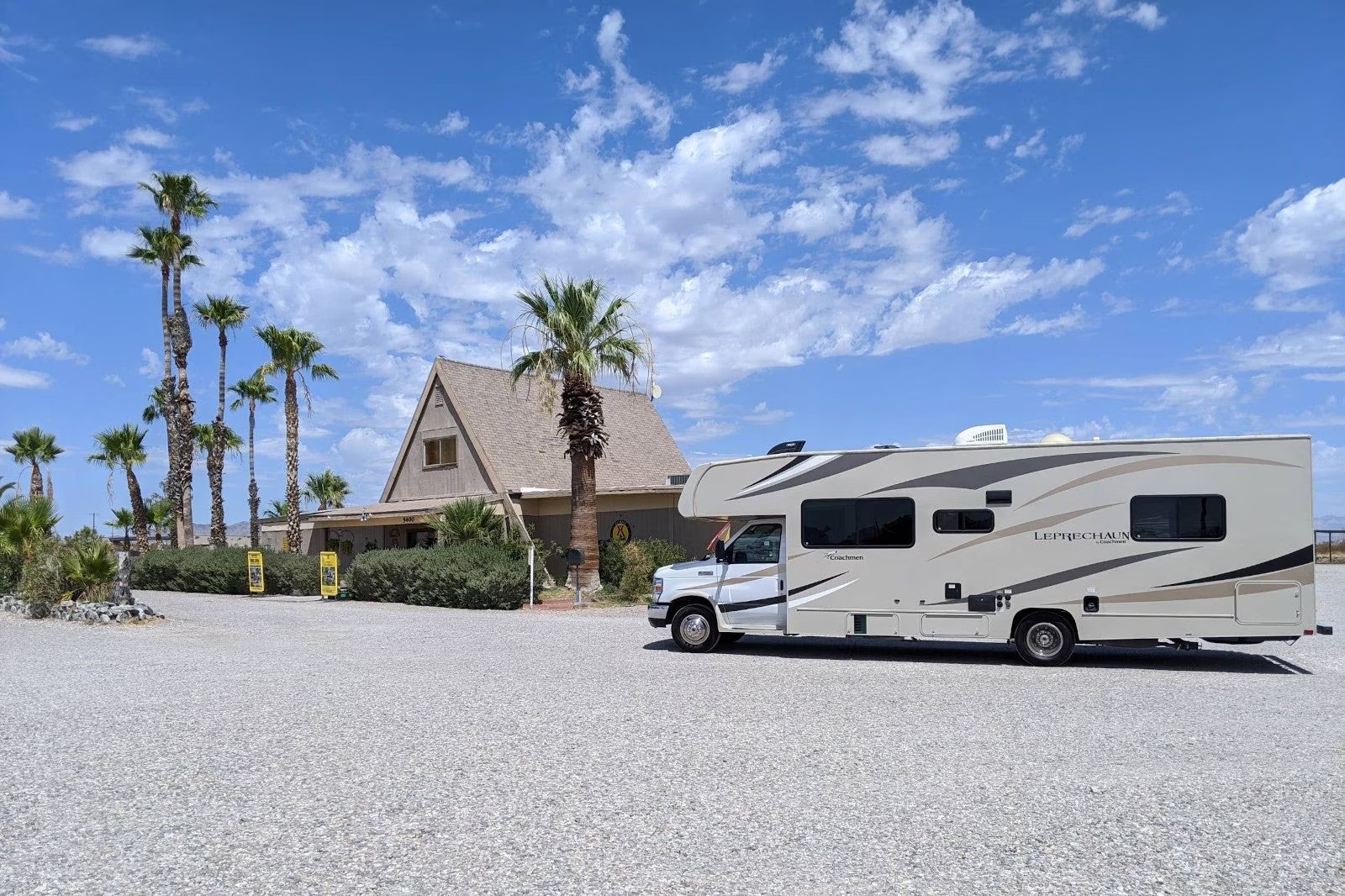16 Places to Get Cheap RV Rentals Near You