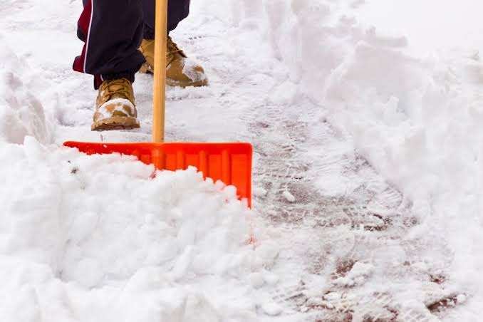 5 Tips On How To Make Money Shoveling Snow