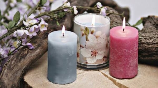 How to start selling homemade candles 
 www.paypant.com
