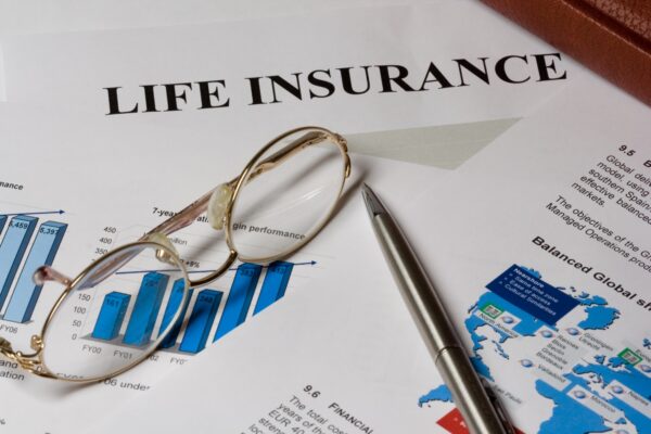 sell life insurance as side hustle www.paypant.com