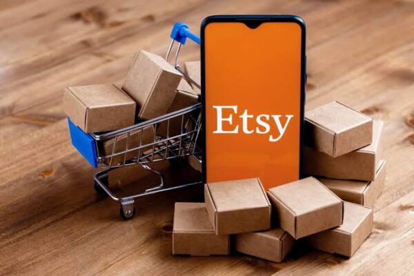 Tip to make money selling on etsy for beginners www.paypant.com