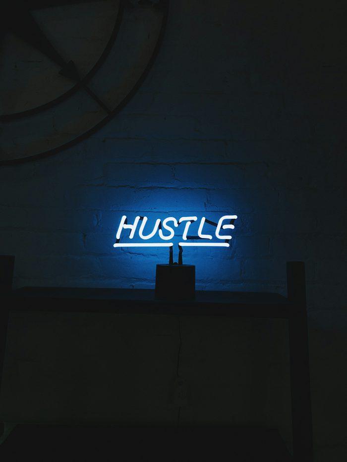 18 Side Hustles With Low Startup Costs www.paypant.com